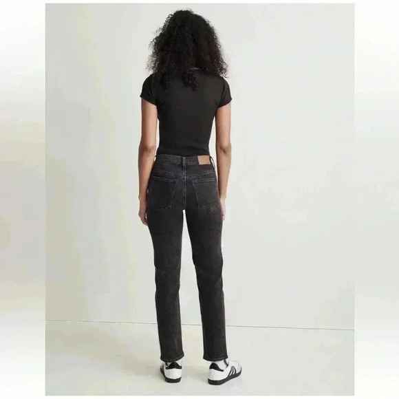 Madewell The Mid-Rise Perfect Vintage Straight Ripped Edition Size 27 - Picture 2 of 7